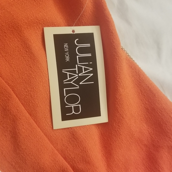 Dress - Picture 2 of 4